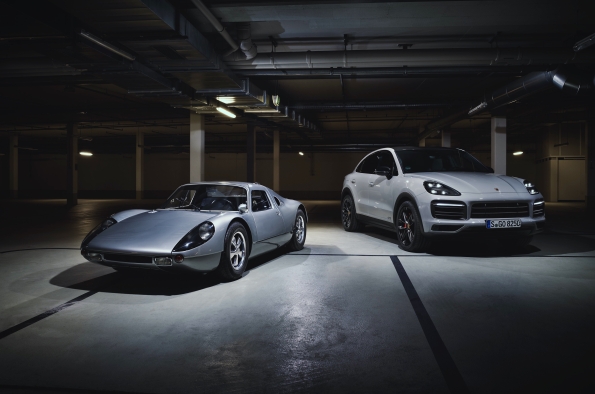 Porsche Cayenne GTS 2