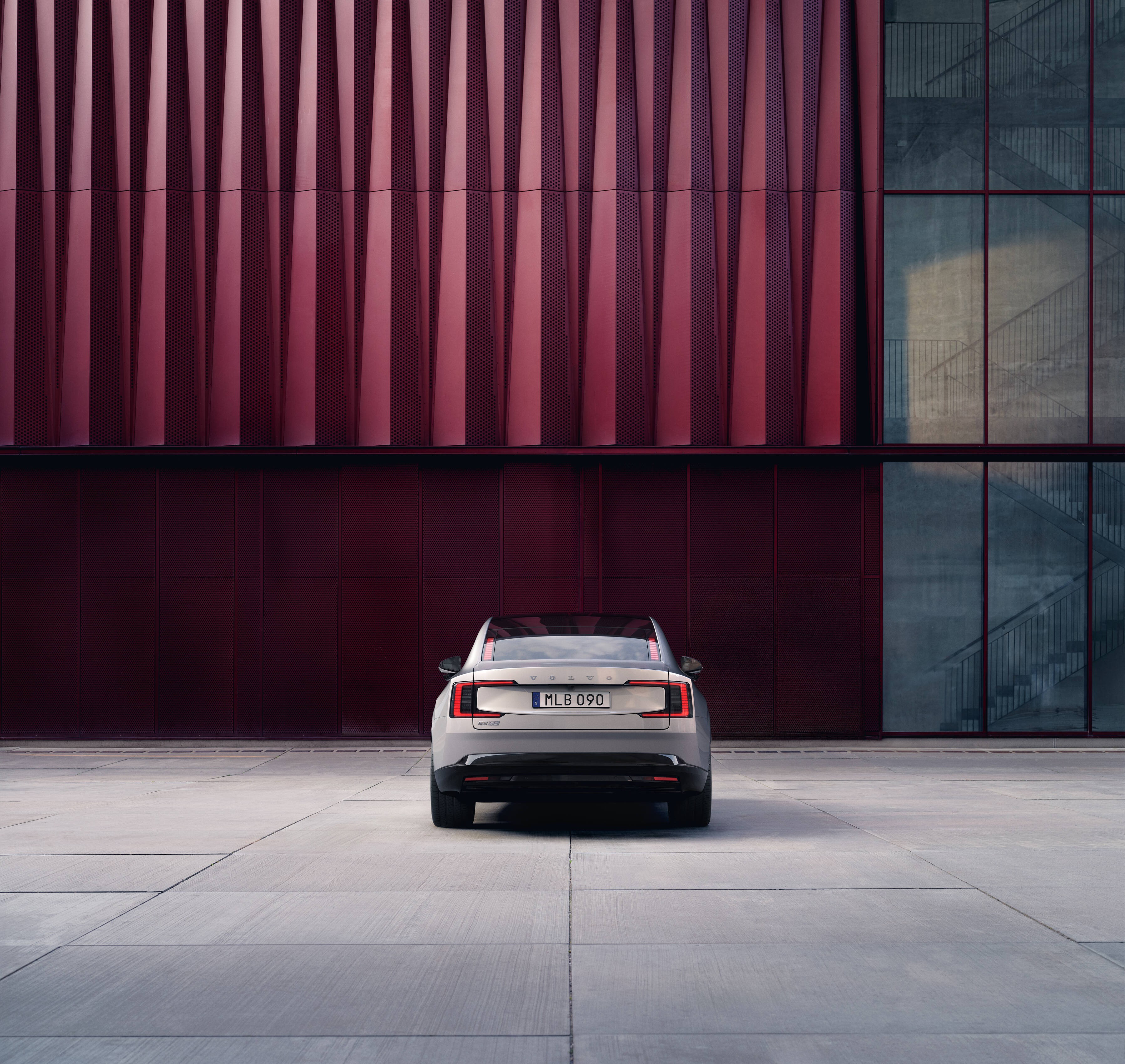 Volvo ES90 totalmente eléctrico 2