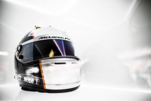 McLaren P1 GTR Barcelona casco McLaren