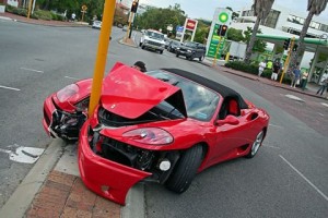 Ferrari accidentado