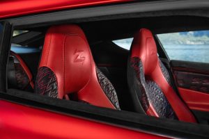 Aston Martin Vanquish Zagato asientos